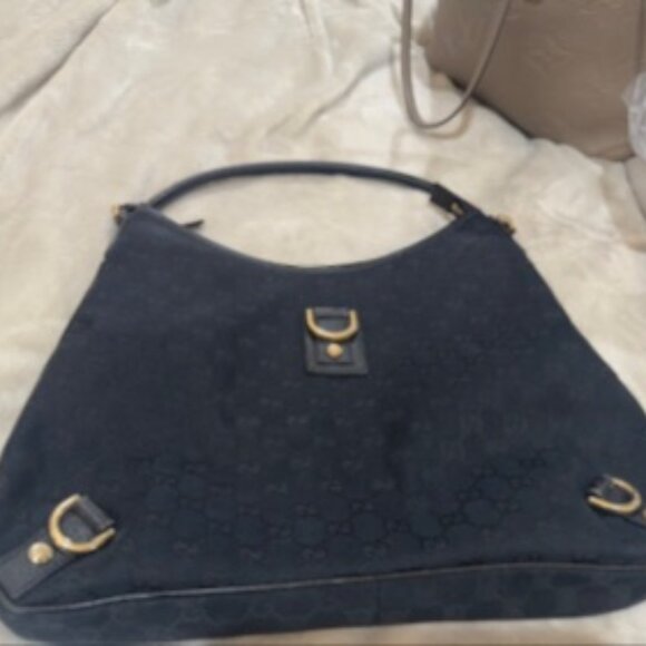 Gucci hobo handbag - Picture 1 of 8